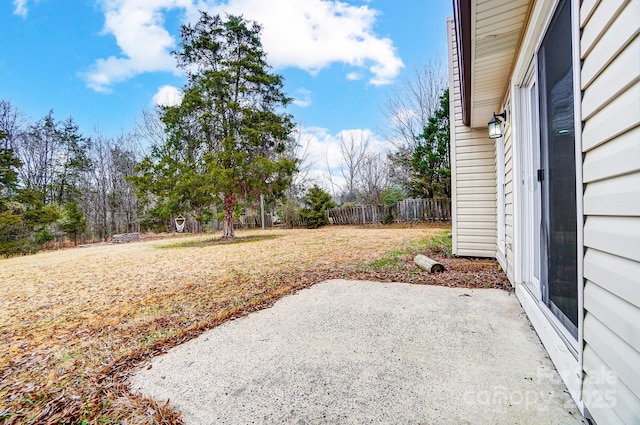 view of yard with a patio