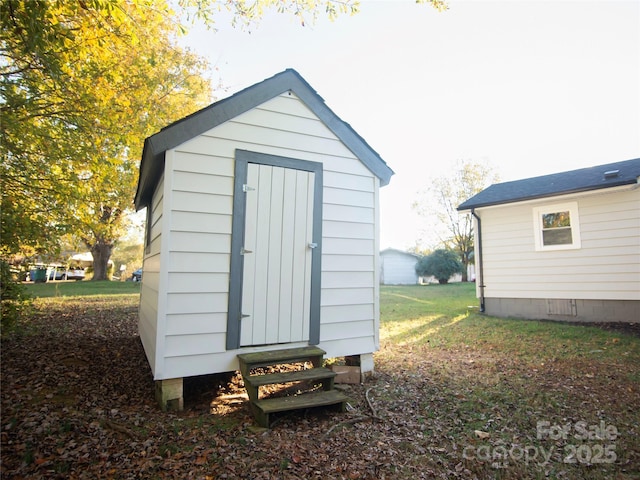 view of outbuilding