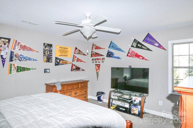 bedroom featuring carpet floors and ceiling fan