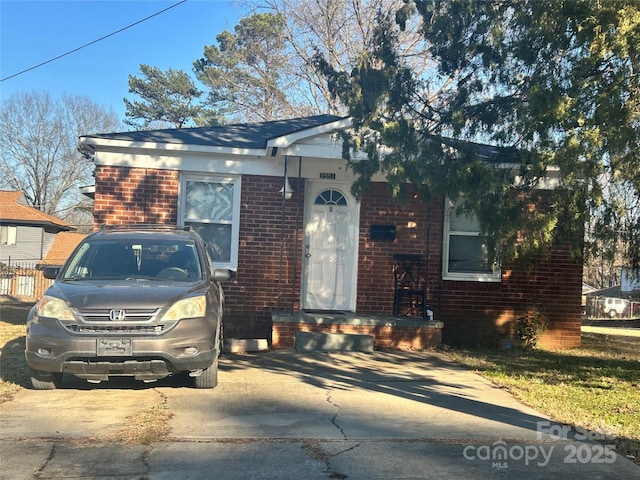 view of front of house