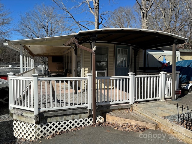 168 Clubhouse Dr, New London, NC 28127