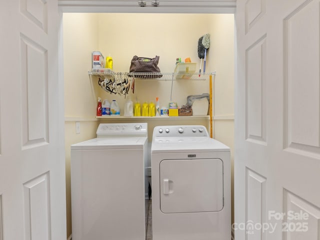 laundry room featuring independent washer and dryer