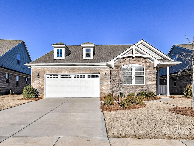 view of front facade with a garage