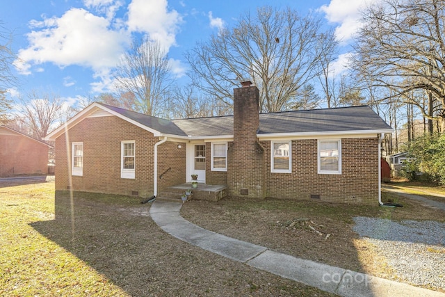 view of front of house featuring a front yard