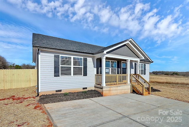 view of front of house featuring a porch