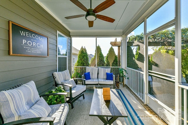 sunroom / solarium with ceiling fan