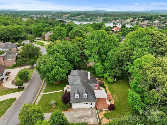 430 43rd Ave NW, Hickory, NC 28601 - aerial view of property and surrounding area featuring a nearby body of water