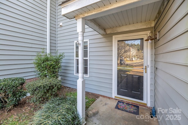 view of doorway to property