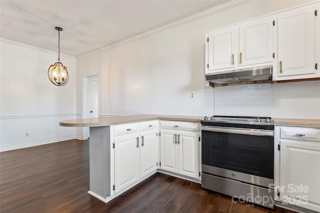 kitchen featuring pendant lighting, stainless steel electric range, backsplash, white cabinets, and kitchen peninsula