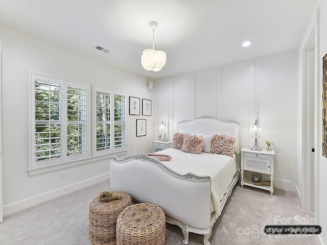 bedroom with carpet flooring