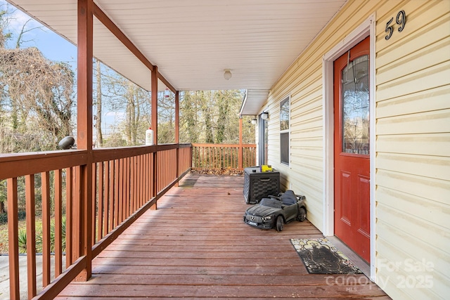 view of wooden deck