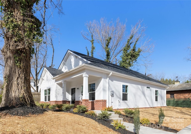 view of front of home featuring a porch