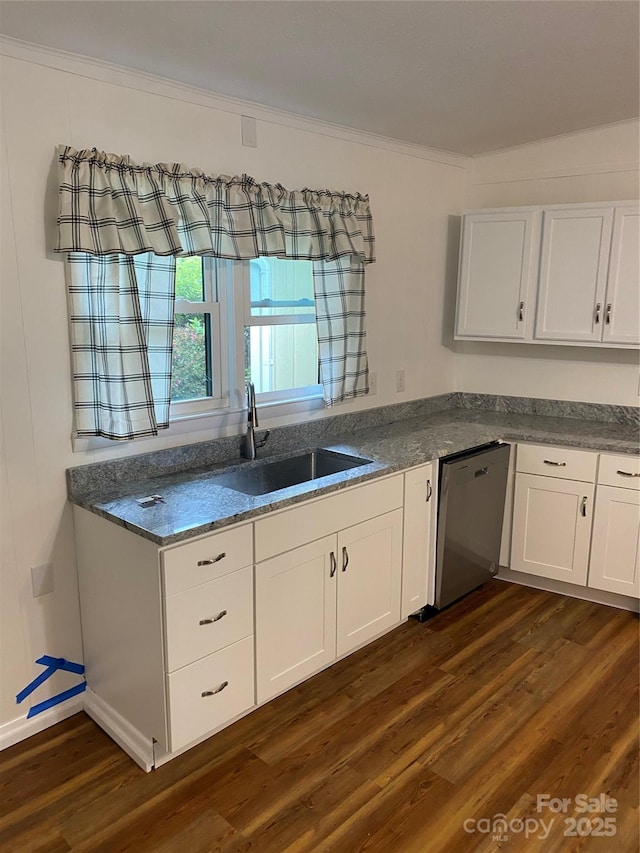 110 Heywood Rd Unit 20, Arden, NC 28704 - kitchen featuring a sink, dishwasher, ornamental molding, dark wood-style floors, and white cabinets