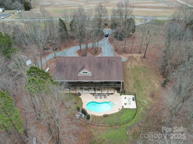 drone / aerial view with a rural view