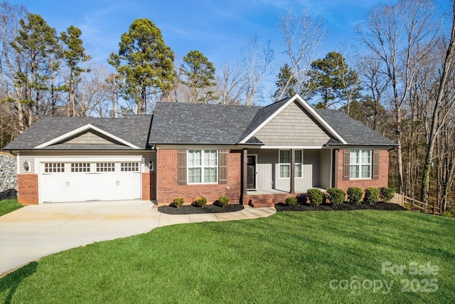 view of front facade featuring a front lawn and a garage