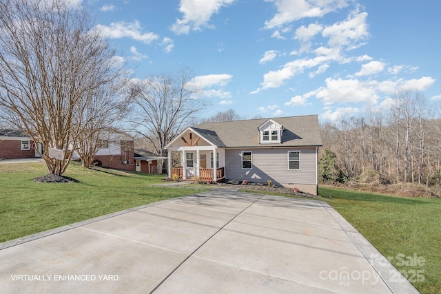 view of front of home featuring a front lawn and a porch