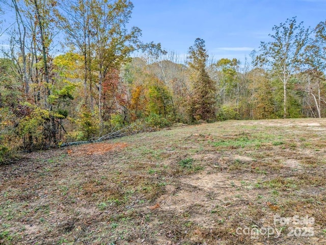 Listing photo 3 for 122 Pinecrest Dr, Shelby NC 28152