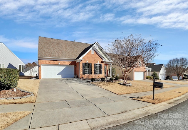 view of front facade with a garage