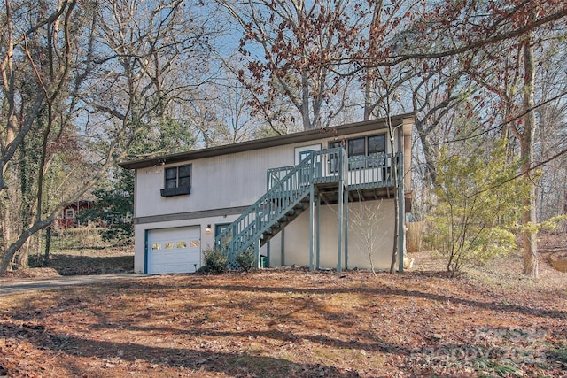 front of property with a garage