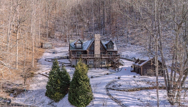 view of front of home featuring a deck