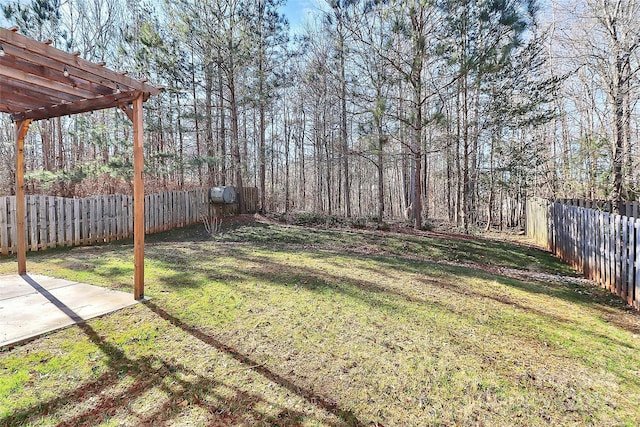 view of yard featuring a pergola and a patio