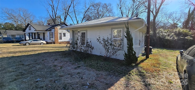 view of side of home