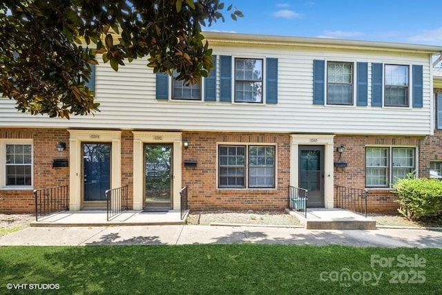 view of townhome / multi-family property