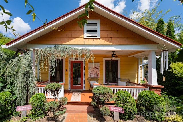 bungalow with ceiling fan and a porch