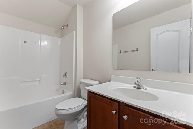 full bathroom featuring vanity, toilet, and shower / bath combination