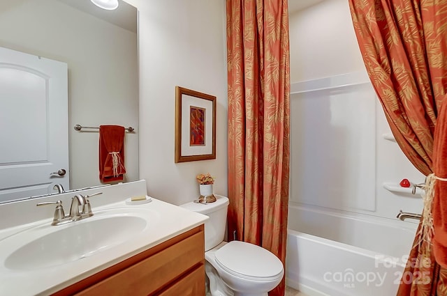 full bathroom featuring vanity, toilet, and shower / bath combo