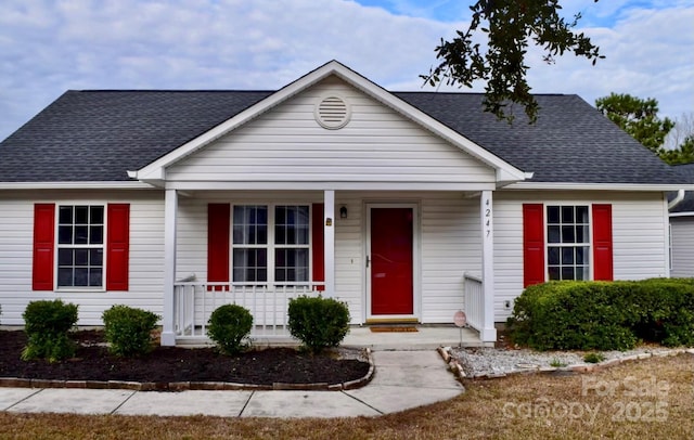 view of front of house with covered porch