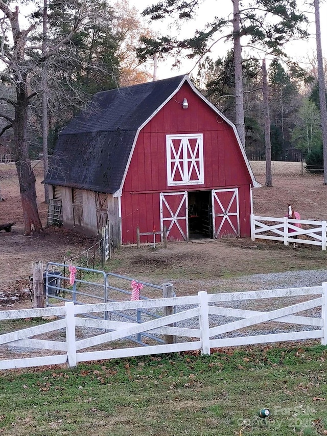 view of outbuilding