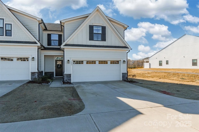 view of front of house with a garage