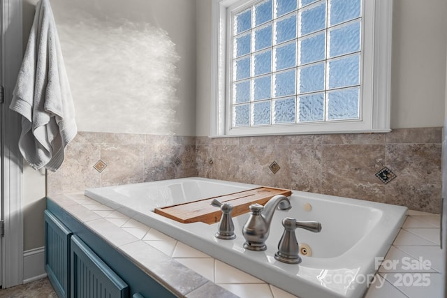 bathroom featuring a bathing tub