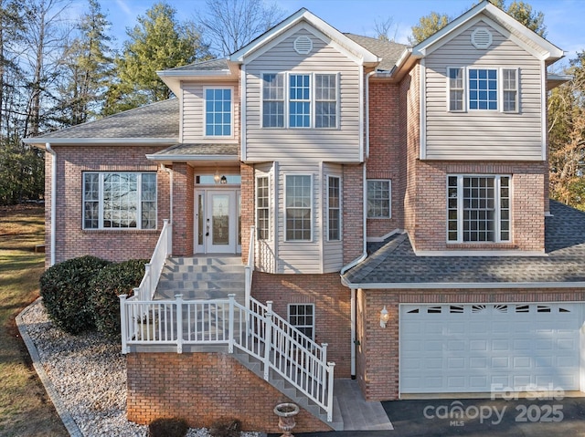 view of front property featuring a garage