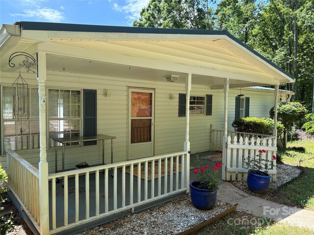 311 Coopers Gap Rd, Rutherfordton, NC 28139 - view of front of home
