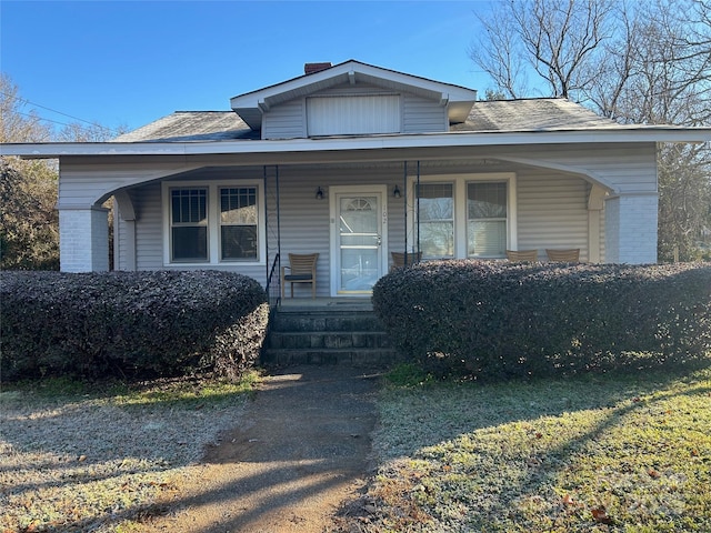 view of front of property with covered porch