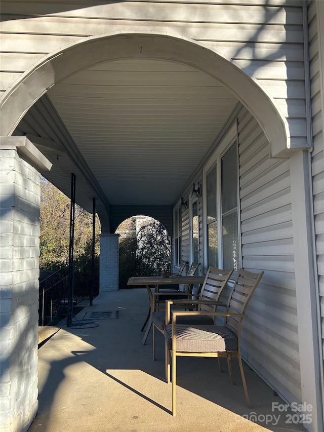 view of patio / terrace featuring covered porch