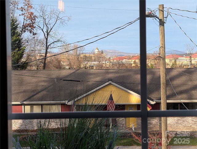 exterior space featuring a mountain view