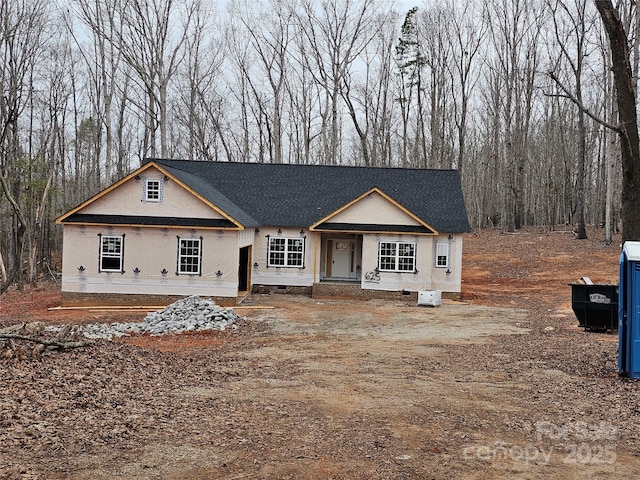 view of front of property