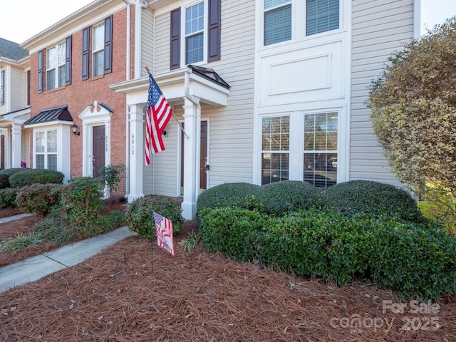 view of townhome / multi-family property