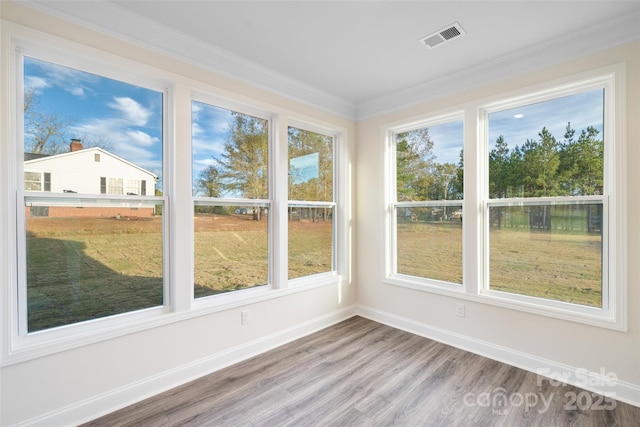 view of unfurnished sunroom