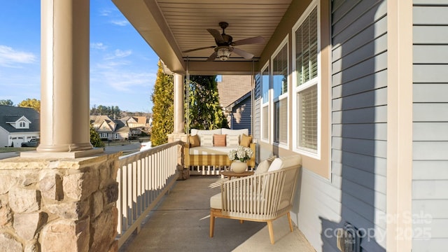 view of patio featuring covered porch and ceiling fan