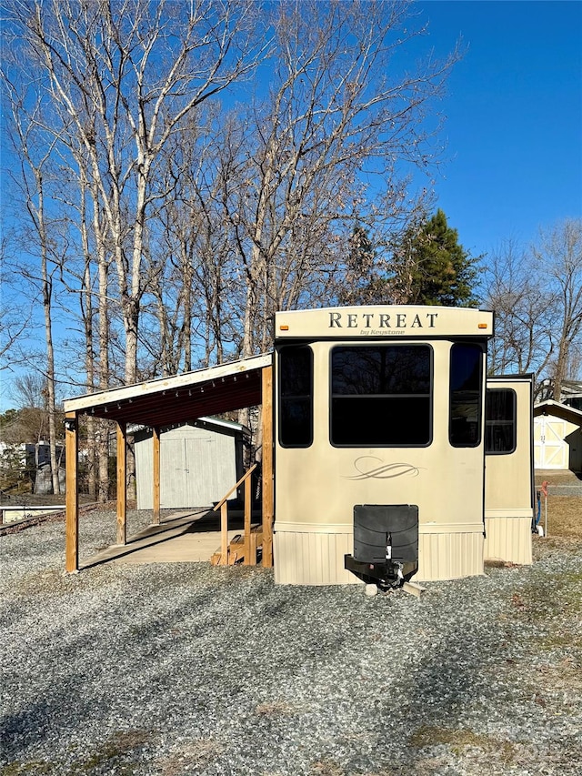 view of outdoor structure featuring a carport