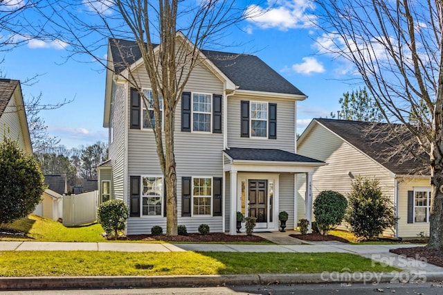 view of front of property with a front yard