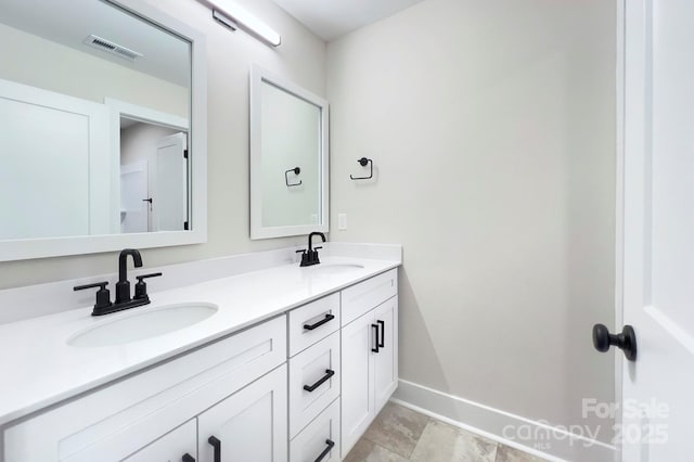 bathroom with vanity