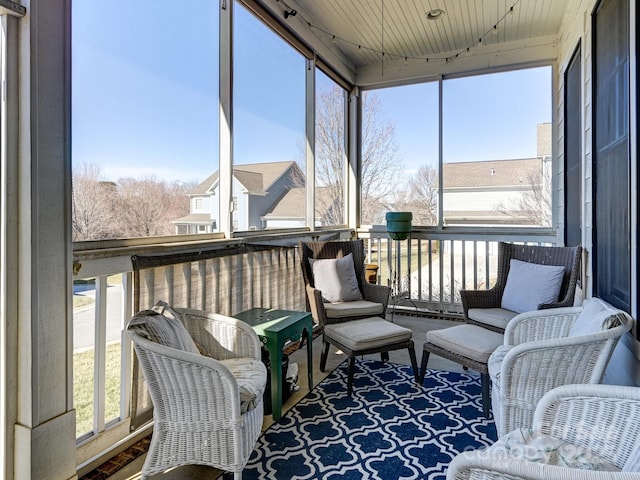 view of sunroom / solarium