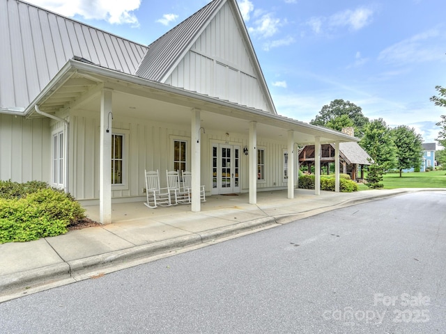 view of property exterior