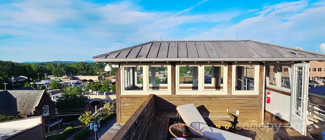 203 6th Ave W Unit 1B, Hendersonville, NC 28739 - view of deck