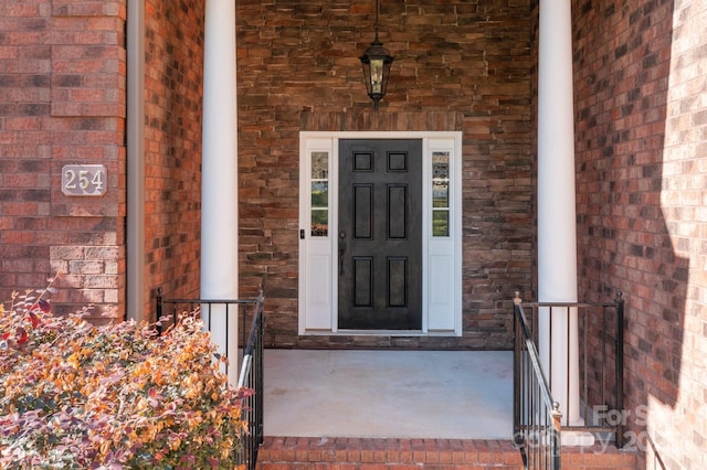 view of property entrance